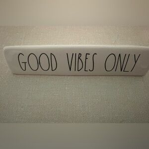 Rae Dunn Good Vibes Only